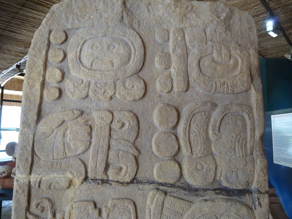 2 sites majeur de l histoire Maya: le celebre et touristique Palenque et Tonina, discret mais non moins interessant. Tout deux au nord de San Cristobal de las casas, etat du Chiapas, pays Maya