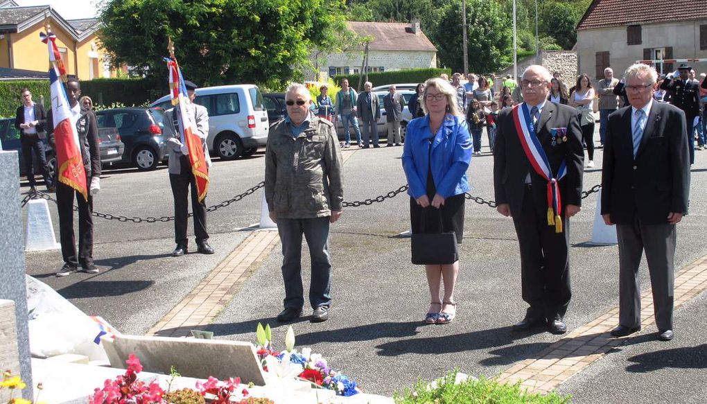B. Gouraud était présente pour les cérémonies du 14 juillet et pour la cérémonie d'hommage aux victimes de l'attentat de Nice le 17 juillet à Béthisy-St-Pierre .