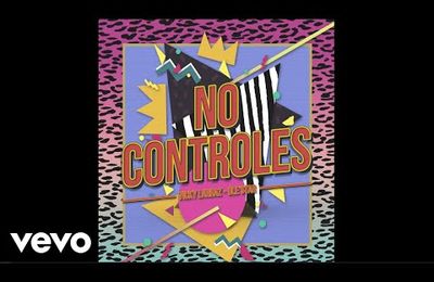 Vicky Larraz et Ole'Star - No Controles