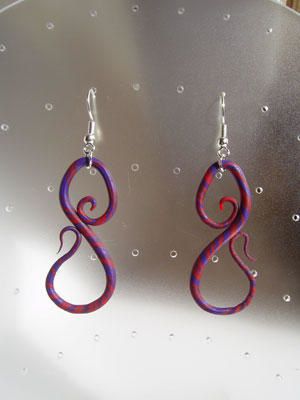 <p>Clous d'oreilles et dormeuses en fimo.</p>