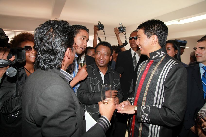 Dans le cadre du IIè anniversaire de la IVèRépublique, le couple présidentiel, Andry et Mialy Rajoelina, a inauguré le «Coliseum de Madagascar» sis à Antsonjombe. 2è partie. Photos: Harilala Randrianarison