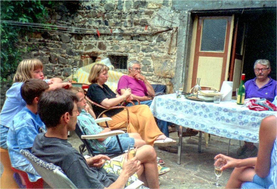 Photos variées de la famille de l'an 40 à nos jours