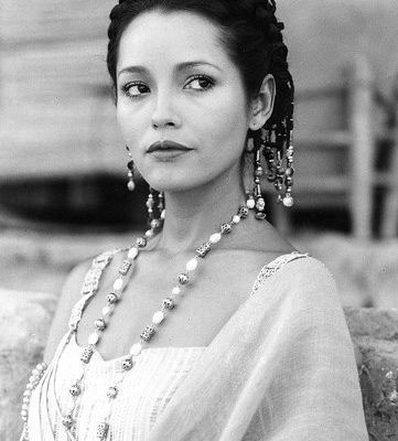 BARBARA CARRERA