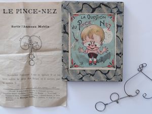 la question du pince-nez , le tracas de l'artilleur