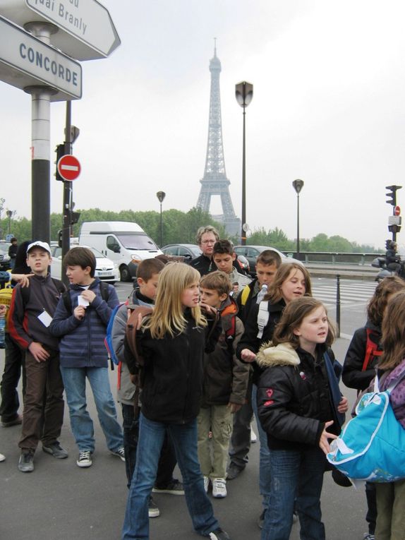 Classe découverte à Paris thème "scientifique" du 10 au 12 mai 2010.