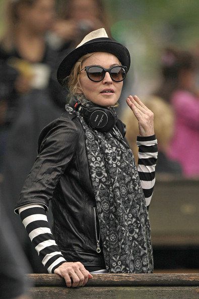 Madonna on the set of ''W.E.'' in Central Park, NY - September 17, 2010