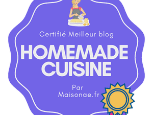 Feuilletés au fromage frais avec de la pâte filo maison (Placinte impaturite cu branza)