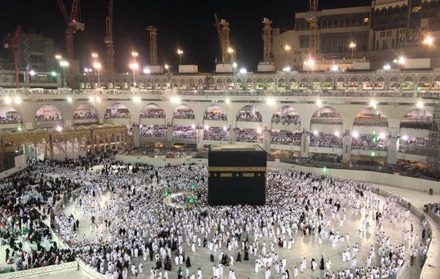 Eiman Travels Provides Best Easter Umrah Packages