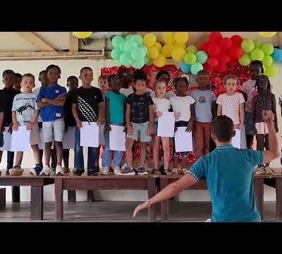 Extraits du spectacle de fin d'année des élèves de cycle 2