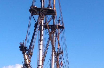 L'Hermione à quai, corderie Royale à Rochefort.