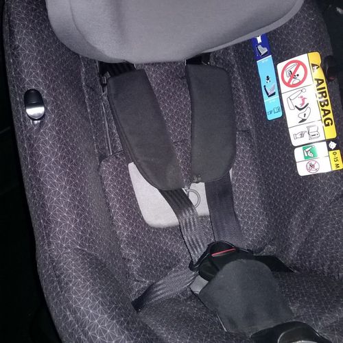 Test Du Bebe Confort Axissfix Et Axissfix Plus I Size Securange Le Blog