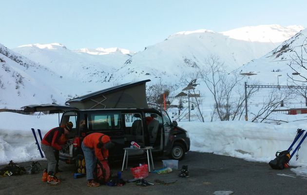 Ski de rando tribal