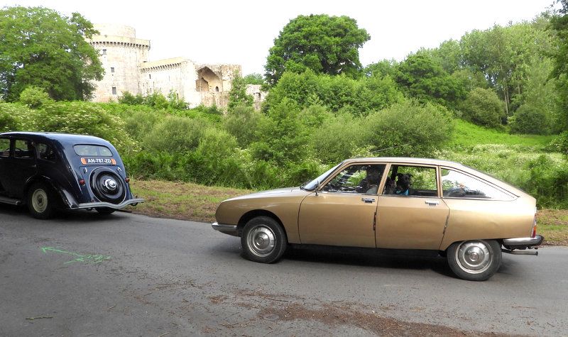 LE 43 ème TOUR DE BRETAGNE DES VEHICULES ANCIENS 2025