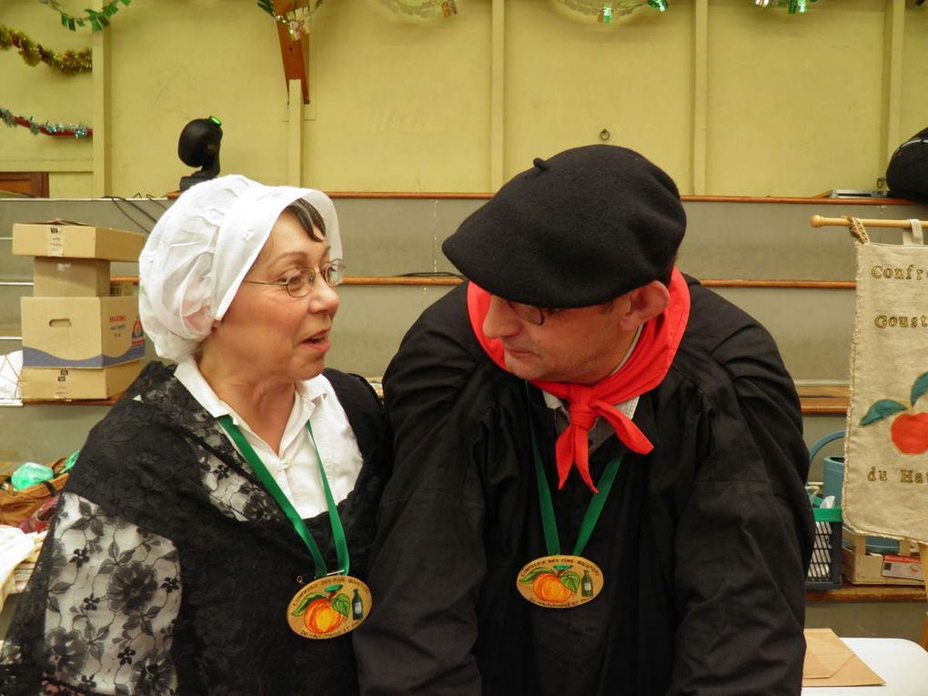 Marché de Noël du 7 décembre 2014 à Pré-en-Pail.