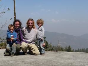 La family Gilmont au Nepal