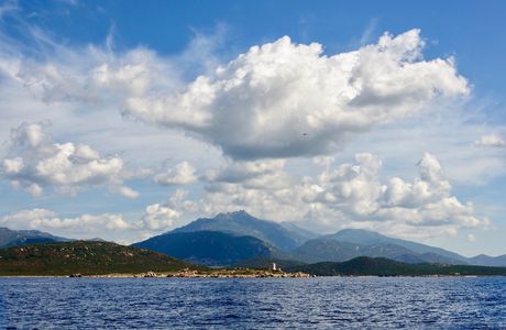 LA MONTAGNE DE CAGNA.