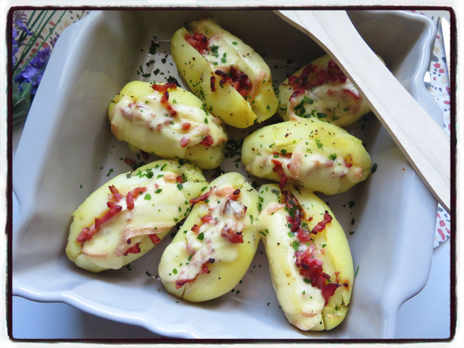 Recette de Pommes de terre farcies à la raclette Entremont