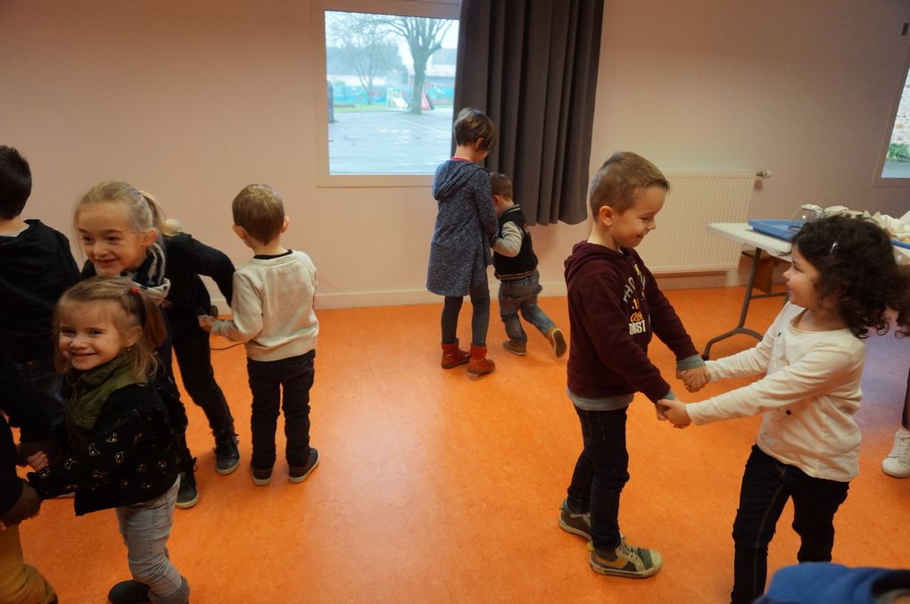 Les galettes des Rois à l'école de Bréal