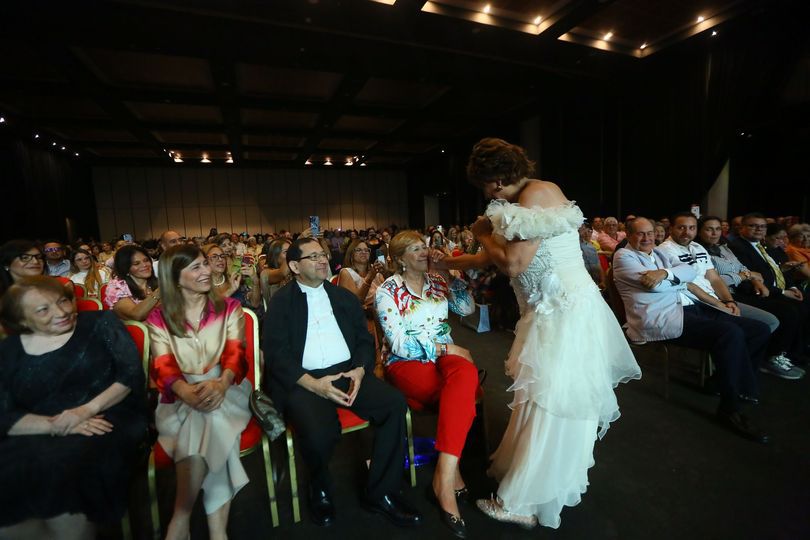 Floria Márquez deleitó a cientos de carabobeños con su “Romance Sinfónico” en Hesperia WTC Valencia
