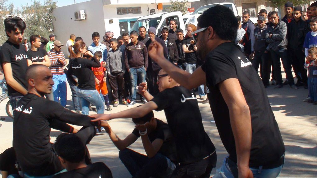 Sidi Bouzid : Formation aux techniques du &quot;Théâtre Forum&quot;  15/24 Mars 2013