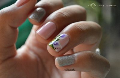 Glistening snow china glaze/rose pastel hema/one stroke