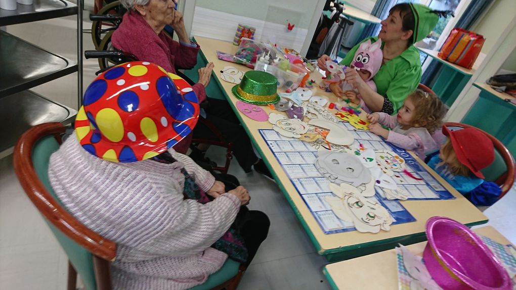 Carnaval à la maison de retraite &quot;Les Garrigues&quot;