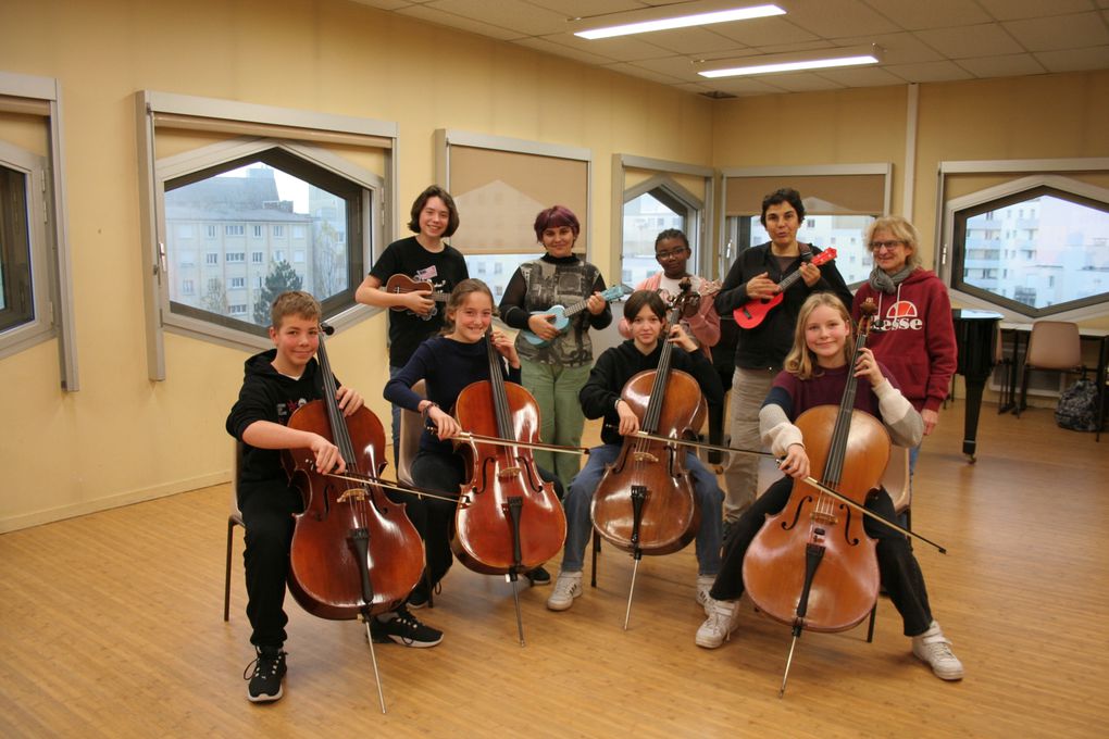 Classes de violoncelle, de chant et atelier lyrique du Conservatoire à Rayonnement Régional de Dijon 