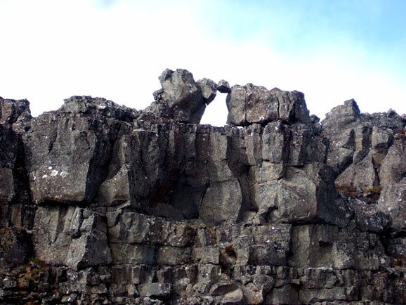 Paysages d' Islande: volcans, cascades, champs de lave et geysers