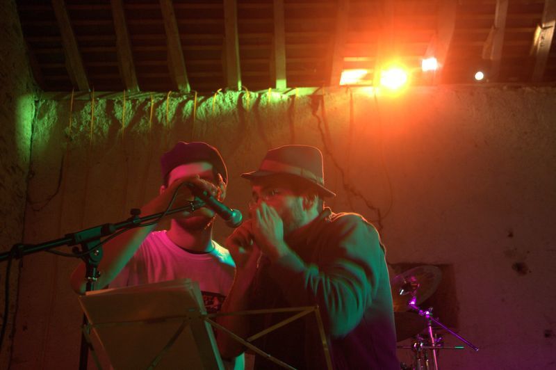 Premier concert, chez Sandra et Julien, lors de leur crémaillère à Champtocé-sur-Loire.