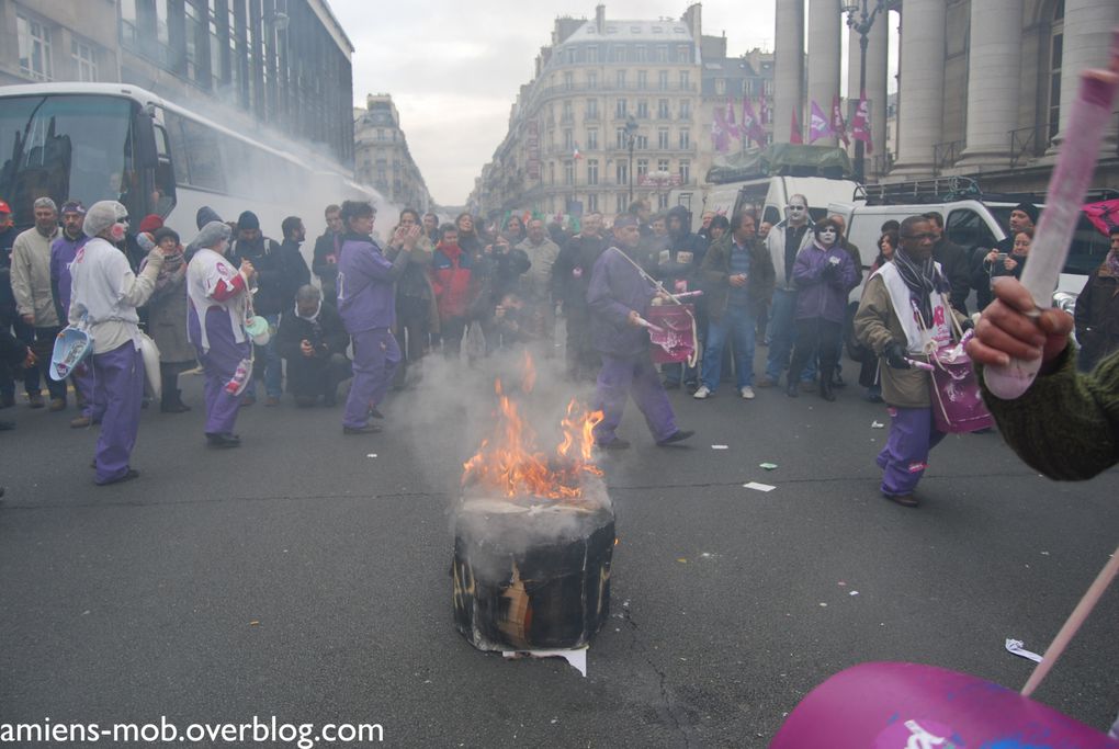 Album - PARIS MOBILISATION : Grèves, Manifestations et Actions - Mardi 23 Novembre 2010