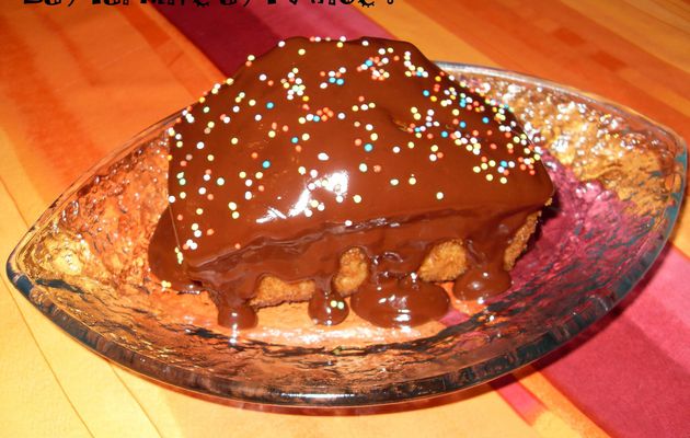 Cake régressif aux carambars, glaçage Chocambar
