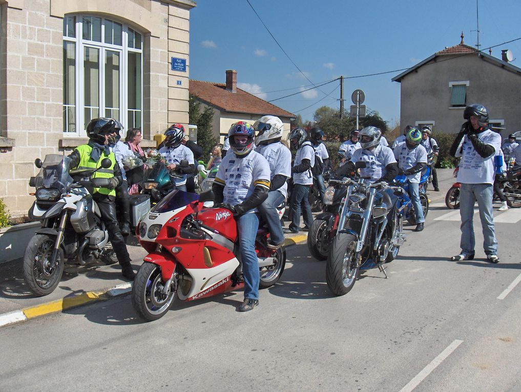 Album - 05.11 Motos du coeur 2011