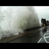 Saint-Malo Grande Marée 2014 Bretagne Sturmflut Storm Tide Marea huge waves