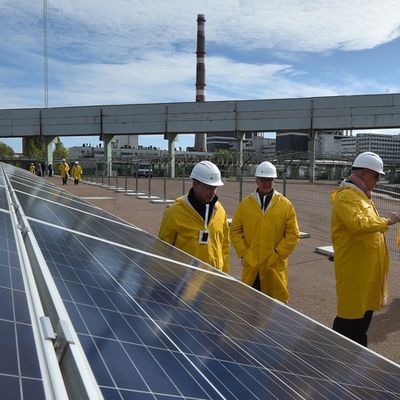 Tchernobyl inaugure une centrale solaire 