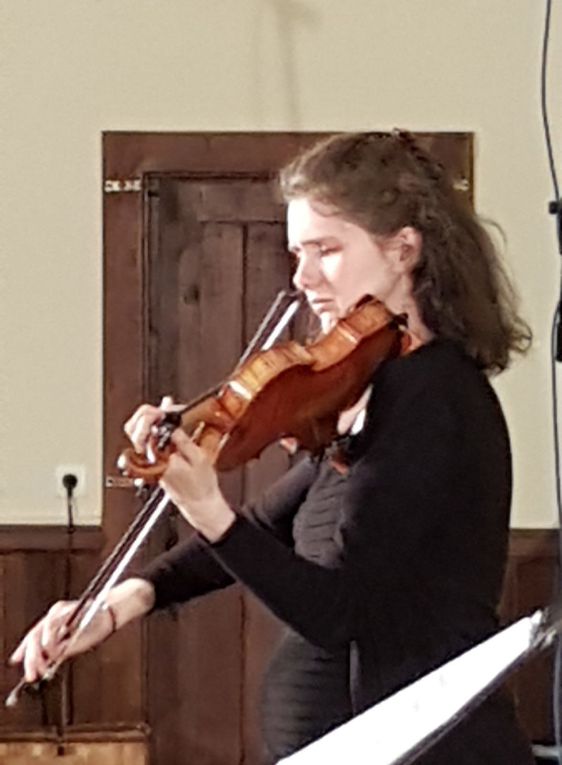 Denis Boirayon, soliste et musicien (violon), Lise Péchenart, violoncelle et Juliette Boirayon, violon