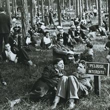 Pelouse interdite, Bois de Boulogne, 1936.