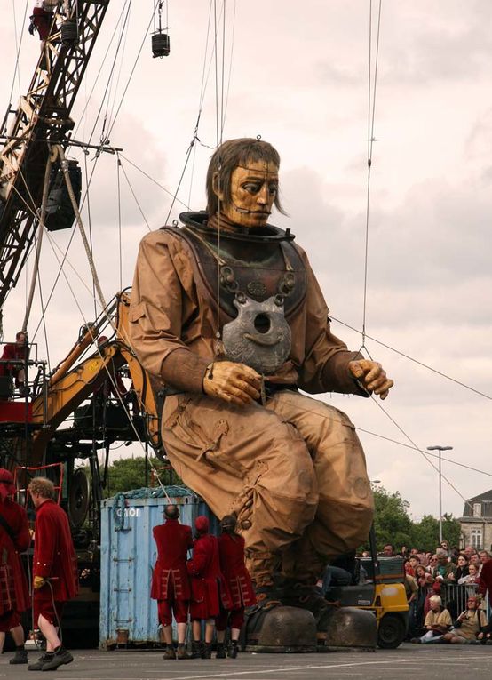 Album - Royal de Luxe Nantes 2009 Geante et Scaphandrier samedi 02