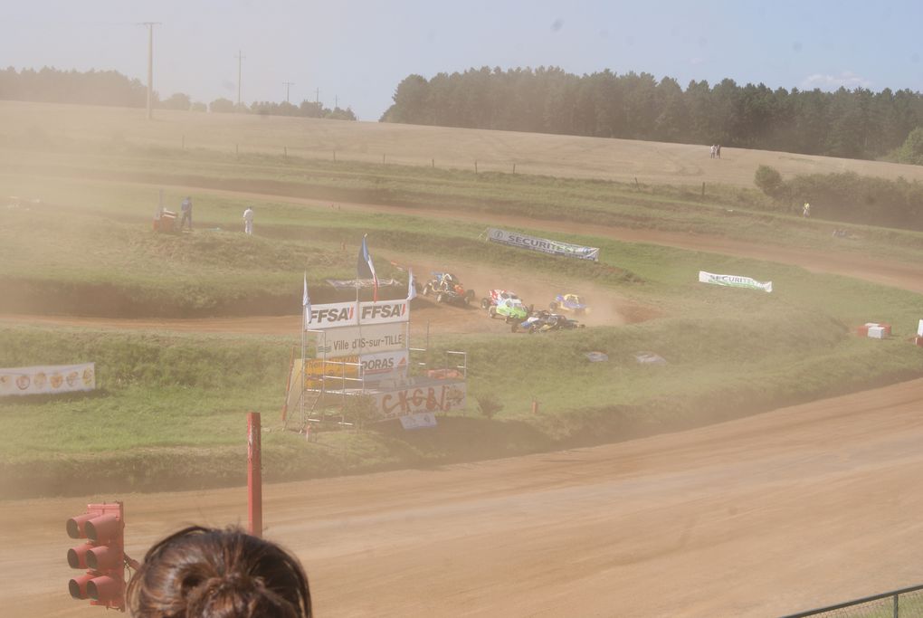 Les 21 et 22 août 2010 à Is-sur-Tille (21), épreuve du Championnat de France d'autocross.