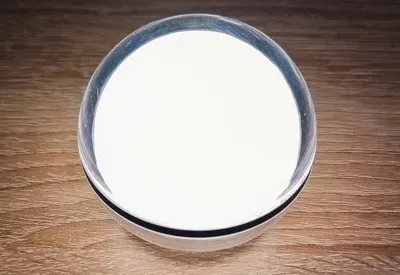 Nous avons testé la lampe multicolore connectée Olight Sphere