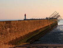 Le phare du port de Saint-Nazaire