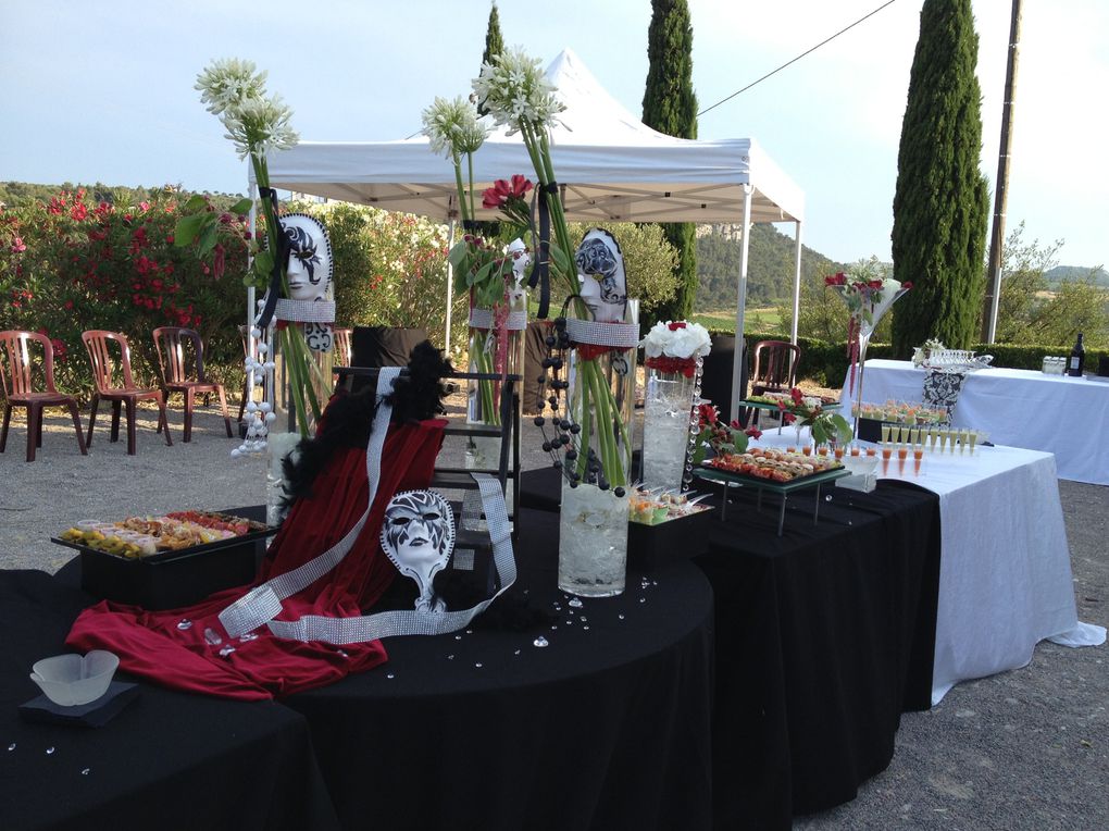 4 Mariage et une lune de miel Theme baroque rouge et noir