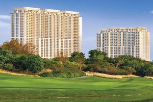 Ready To Move Property In Gurgaon | DLF The Crest