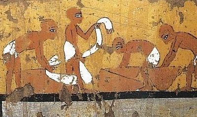 Laver son linge et les blanchisseurs, l'hygiène de vie en Égypte ancienne !