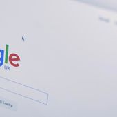 Le moteur de recherche de Google va débusquer les fausses informations - OOKAWA Corp.