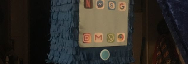Une pinata urne 2en1 thème smartphone