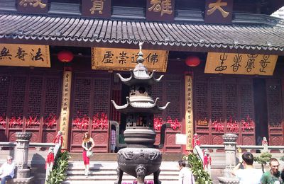 Jour 16 : Temple du Bouddha de Jade, la place du Peuple, quartier de la Concession française (Shanghai)