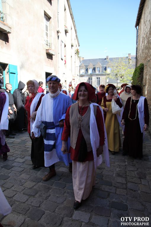 Photos de la fete medievale de guerande.ville de guerande. sel de guerande.