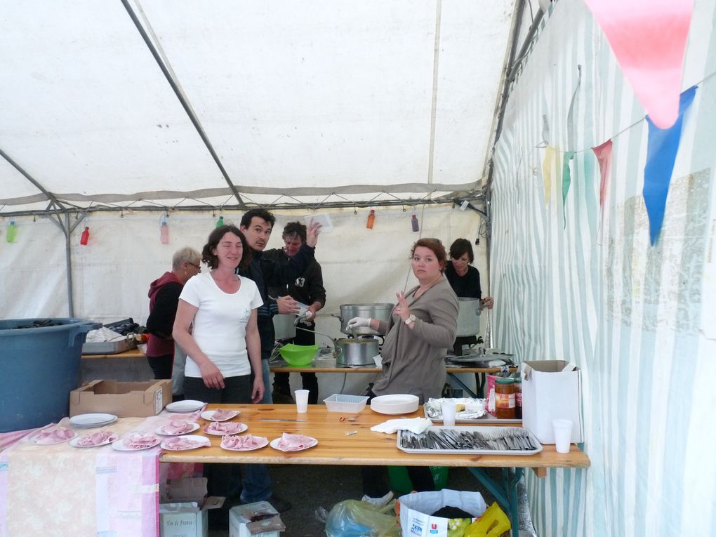 Photos de la fête de l'école 2013 de Chasné sur Illet