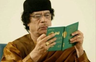 Hommage à Khadafi, par la femme africaine