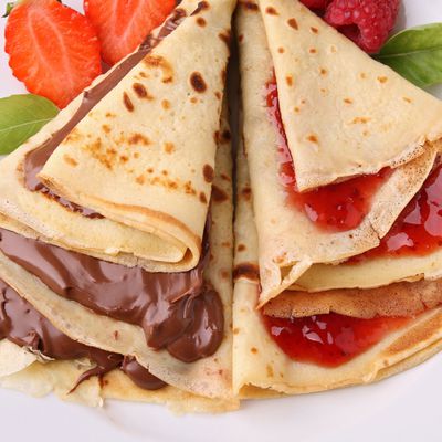 Bon appétit - Nourriture - Crêpes - Confiture - Chocolat - Fraises - Framboises - Photographie - Wallpaper - Free